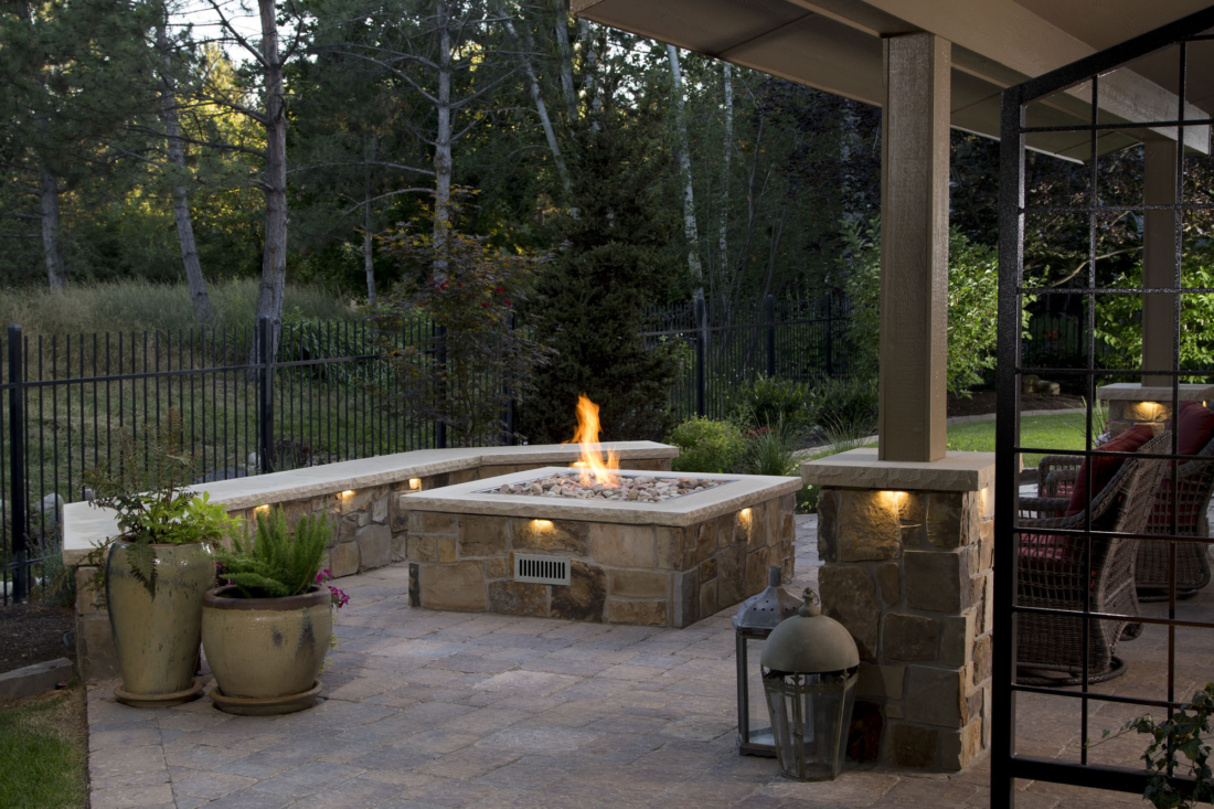 Make Your Backyard the Heart of the Holidays